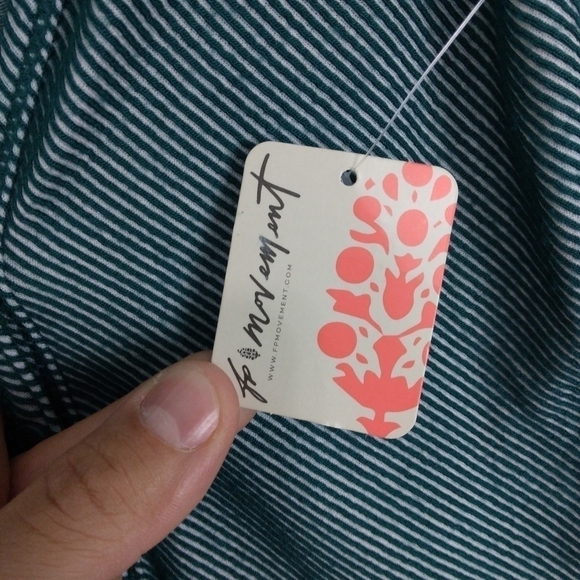 NWT Free People Movement Ribbed Long Sleeve Top Size Small - Picture 9 of 9